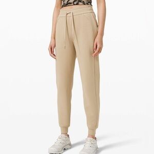 Lululemon Scuba High-Rise Jogger *Fleece 28"